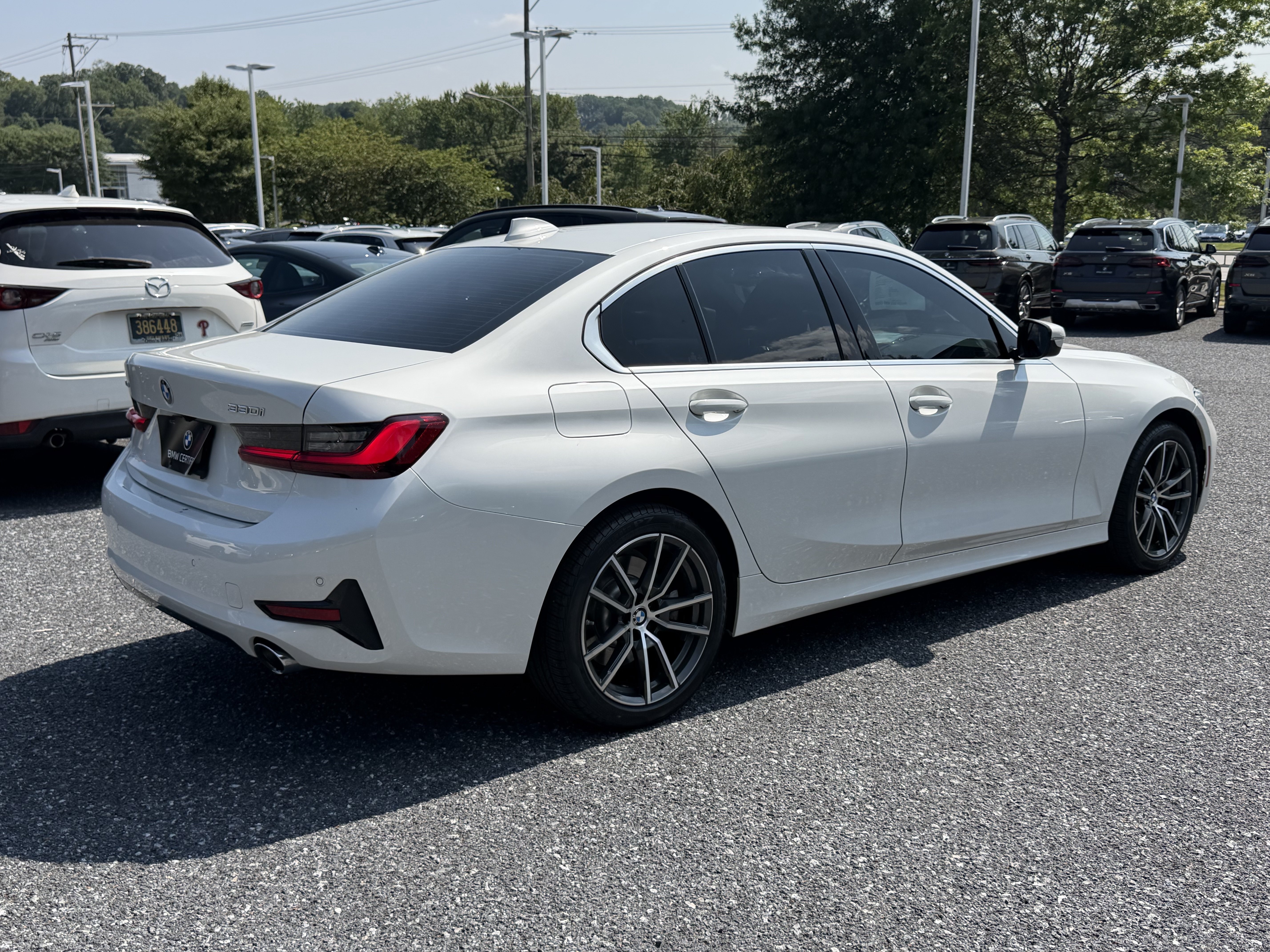 Used 2022 BMW 330i xDrive Sedan w/ Premium Package 2 AWD/4WD image 4