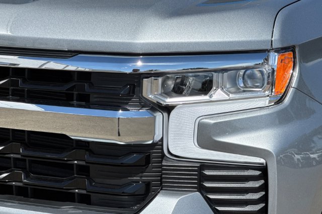 New 2026 Chevrolet Silverado 1500 LT w/ Z71 Off-Road Package AWD/4WD image 37