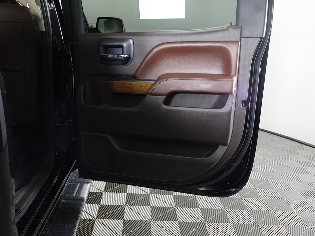 Used 2016 Chevrolet Silverado 1500 High Country w/ High Country Premium Package image 27