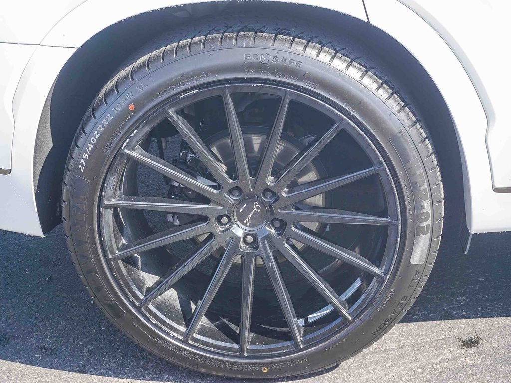 Used 2022 Hyundai Palisade Calligraphy image 9