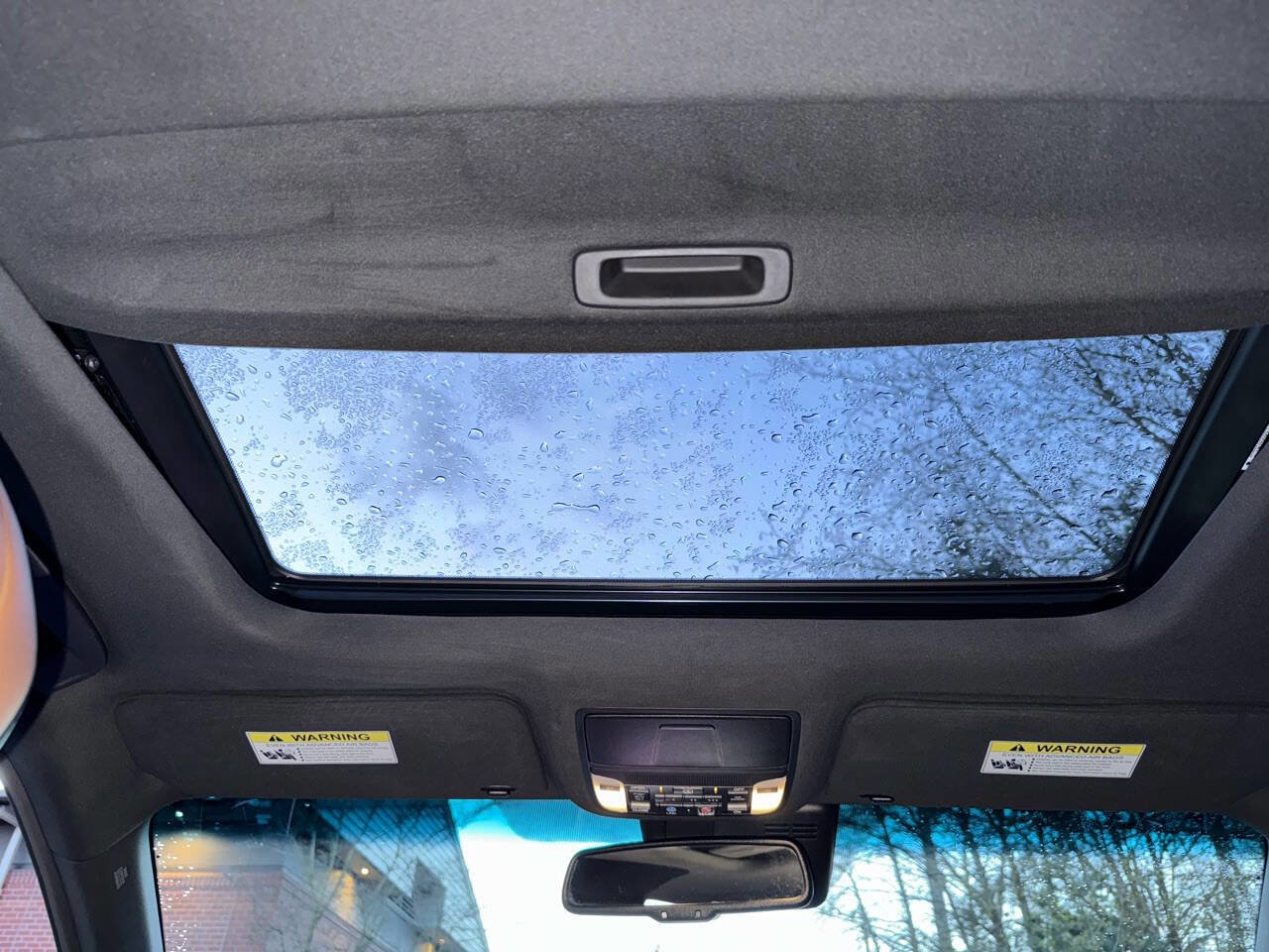 Used 2018 Acura RLX Sport Hybrid w/ Advance Pkg image 47