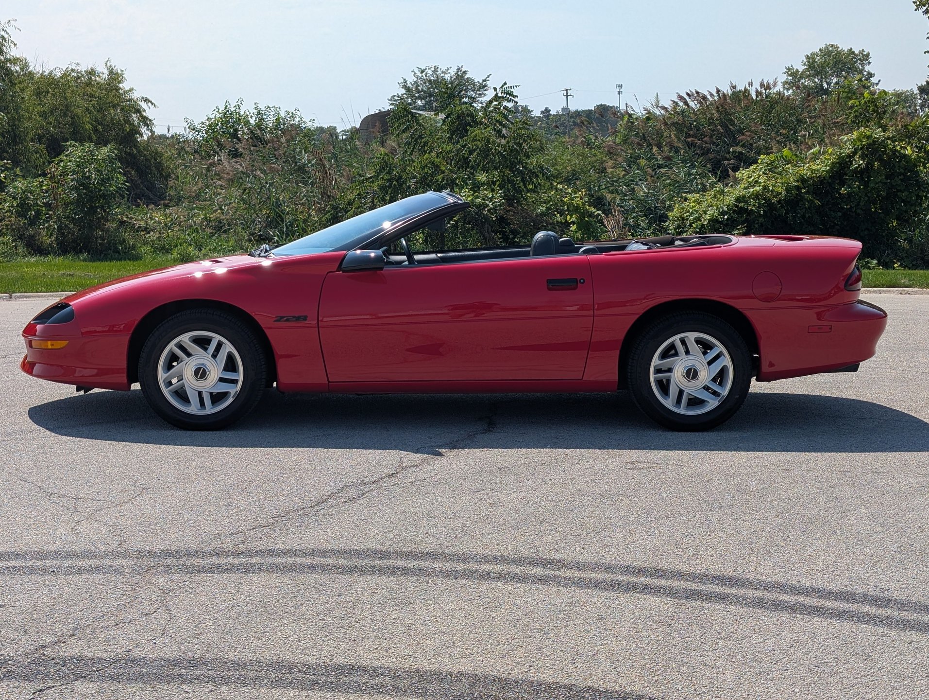 Used 1994 Chevrolet Camaro Z28 RWD image 33