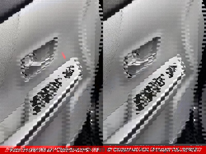 Used 2013 Toyota Prius V Two image 20