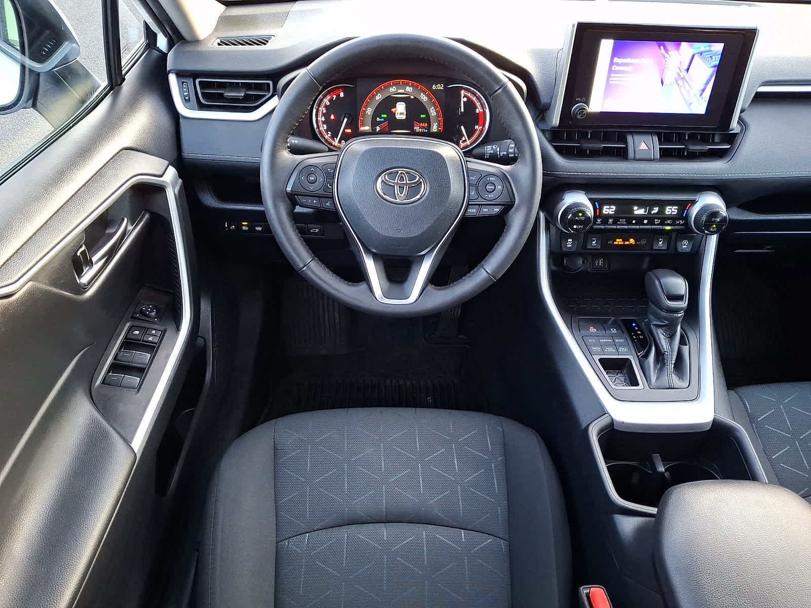 Used 2024 Toyota RAV4 XLE w/ Convenience Package AWD/4WD image 14