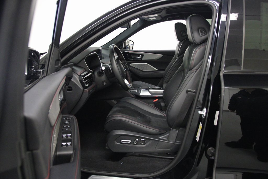 Used 2022 Acura MDX A-Spec image 17