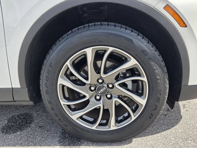 Used 2020 Lincoln Corsair FWD w/ Equipment Group 101A image 11