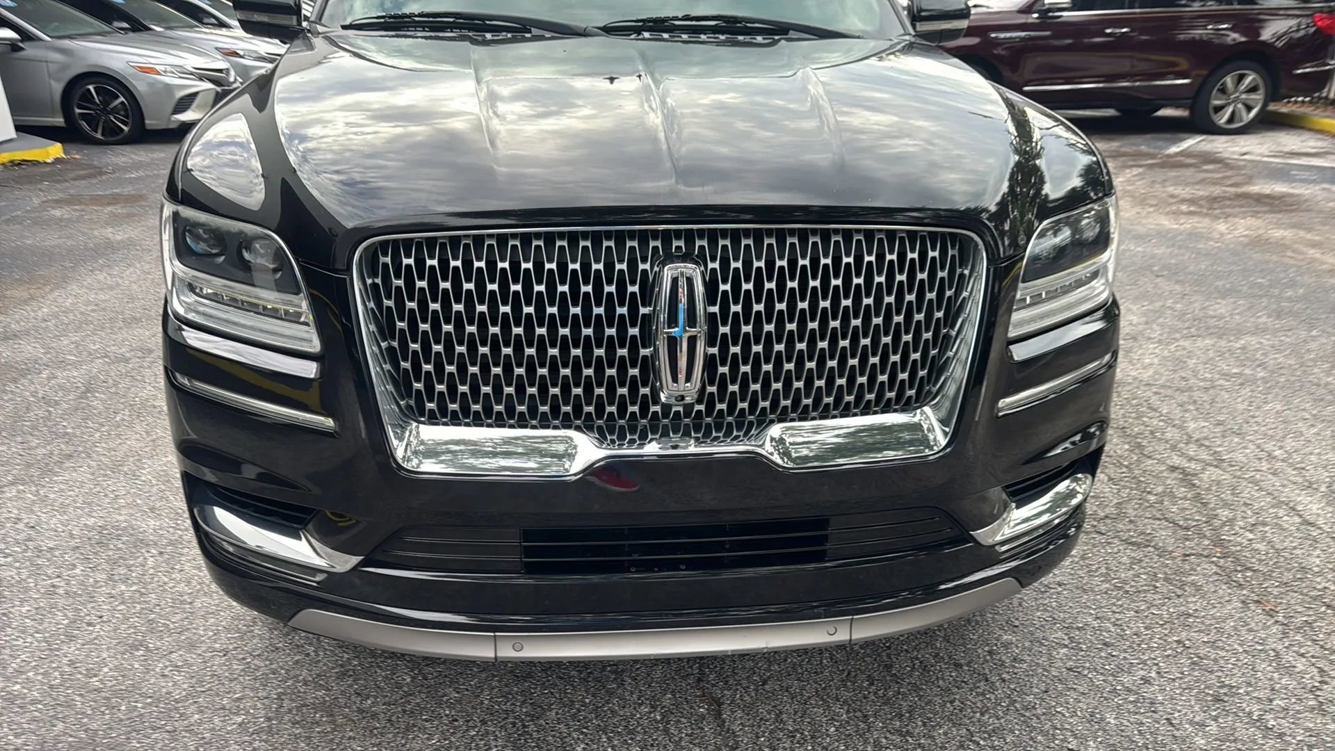 Used 2019 Lincoln Navigator Select RWD image 40
