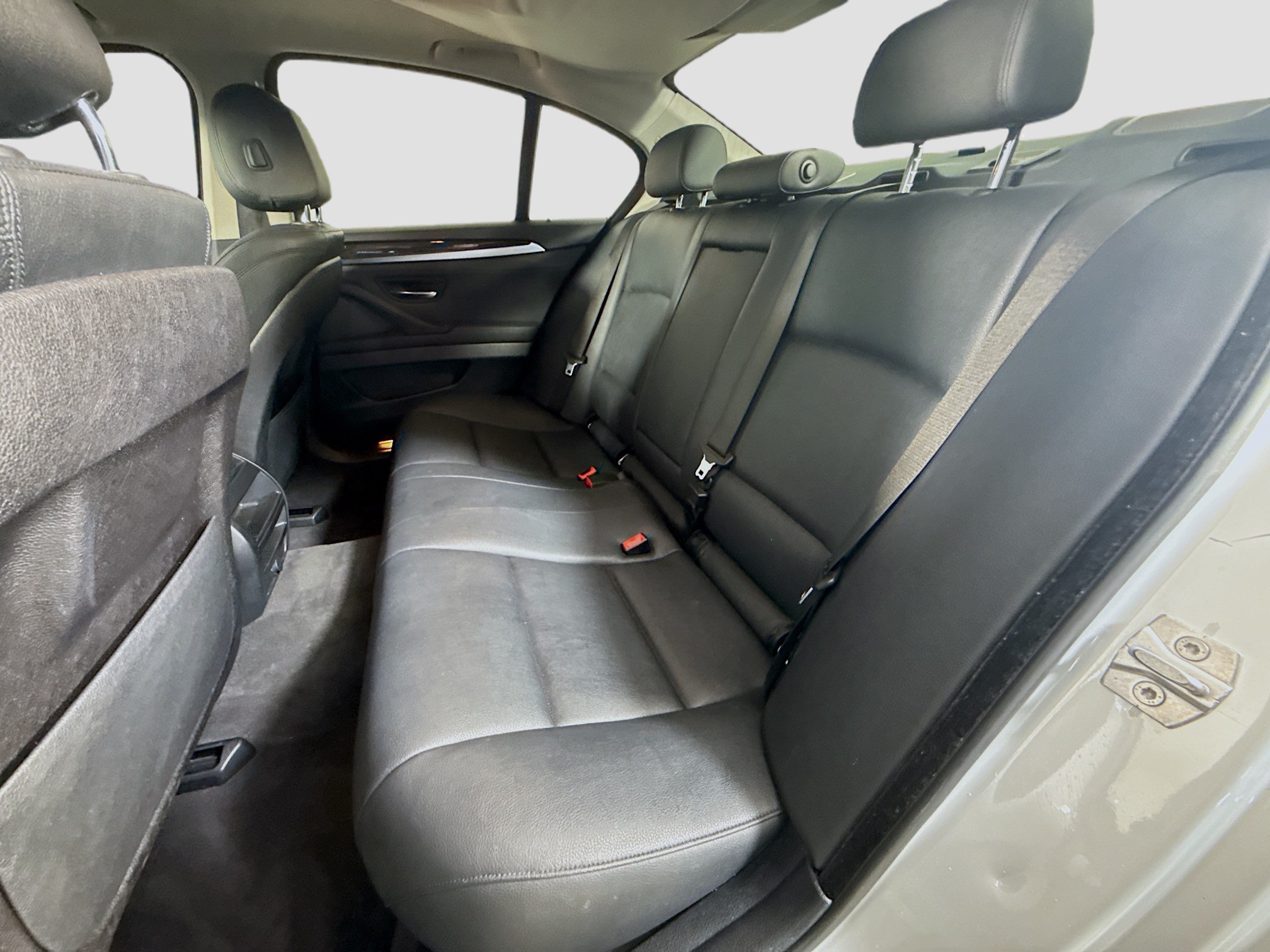 Used 2016 BMW 528i Sedan RWD image 24