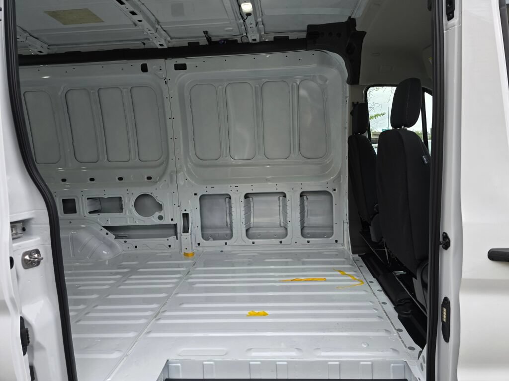 New 2026 Ford Transit 250 148 Medium Roof Extended AWD image 9
