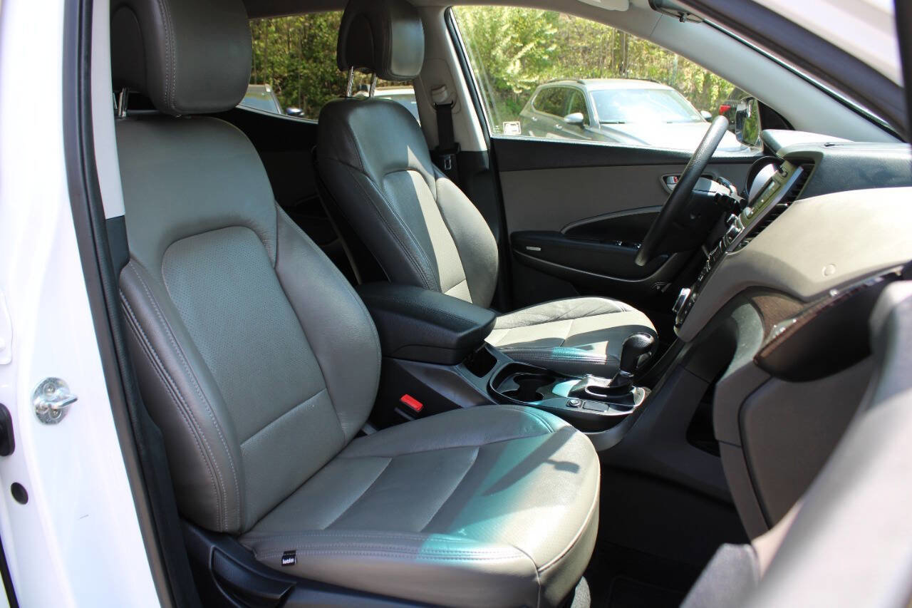 Used 2018 Hyundai Santa Fe Sport AWD/4WD image 30