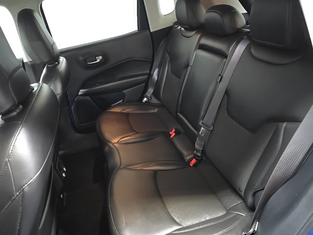 Used 2020 Jeep Compass Latitude image 31