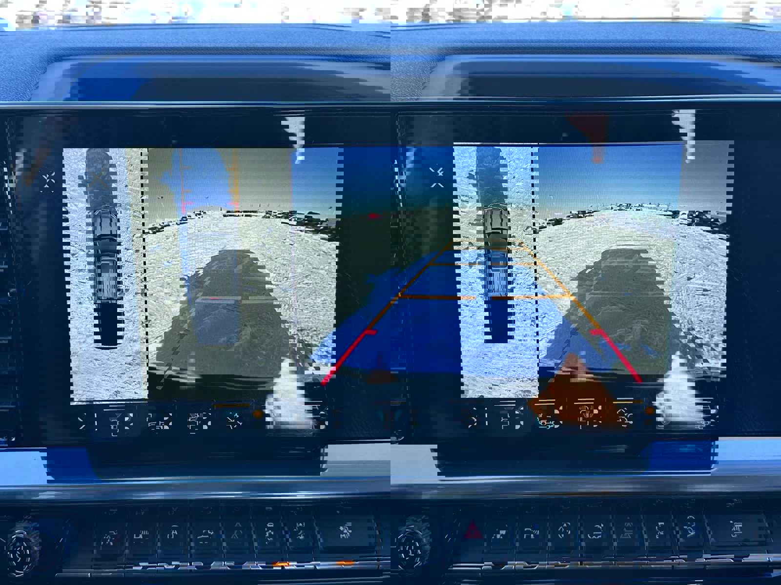 Used 2022 Chevrolet Silverado 1500 LT w/ Diesel Off-Road Package image 29