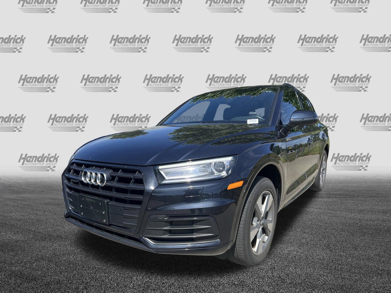 Used 2020 Audi Q5 2.0T Premium w/ Titanium Sport Package AWD/4WD image 5