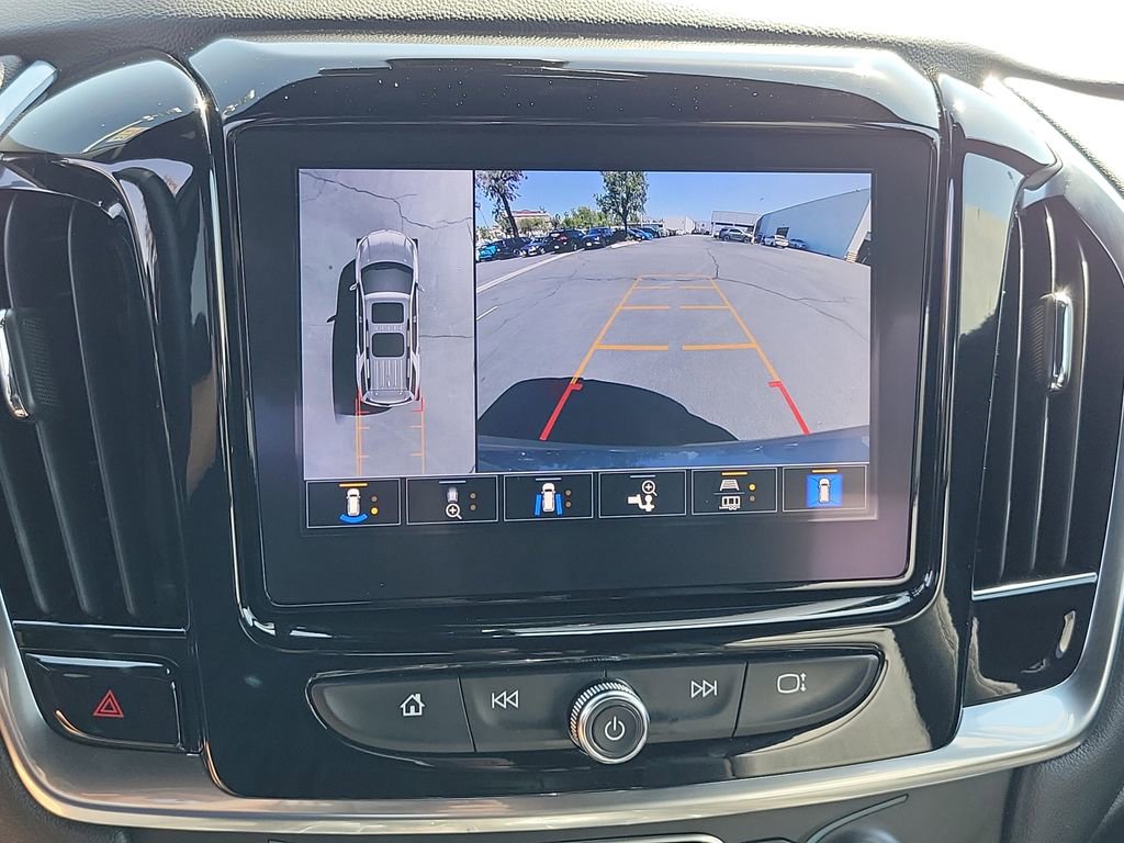 Used 2023 Chevrolet Traverse RS w/ LPO, Floor Liner Package FWD image 12