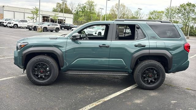 New 2026 Toyota 4Runner TRD Off-Road Premium AWD/4WD image 4