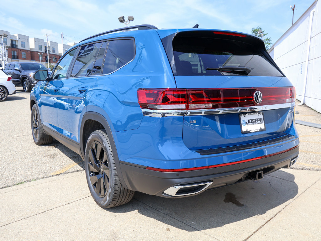 New 2026 Volkswagen Atlas SE AWD/4WD image 3