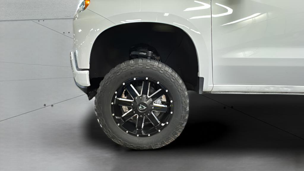 Used 2022 Chevrolet Silverado 1500 RST AWD/4WD image 29