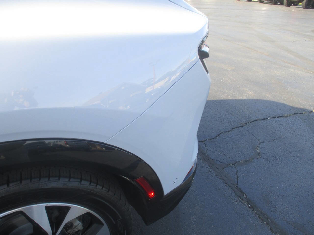 Used 2022 Ford Mustang Mach-E Premium image 31