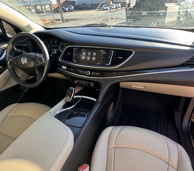 Used 2019 Buick Enclave Essence image 14