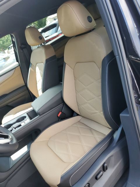 New 2026 Volkswagen Atlas Cross Sport SE image 34