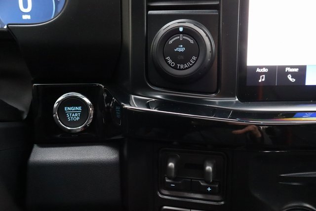 New 2026 Ford F250 Lariat w/ Black Appearance Package image 36