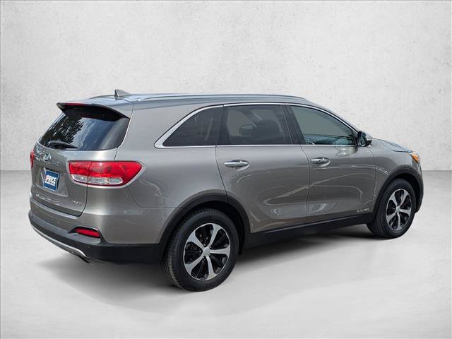 Used 2017 Kia Sorento EX AWD/4WD image 5