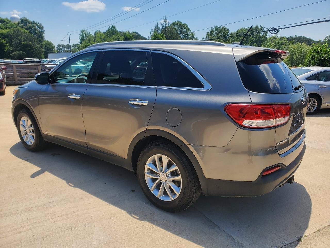 Used 2016 Kia Sorento AWD image 12