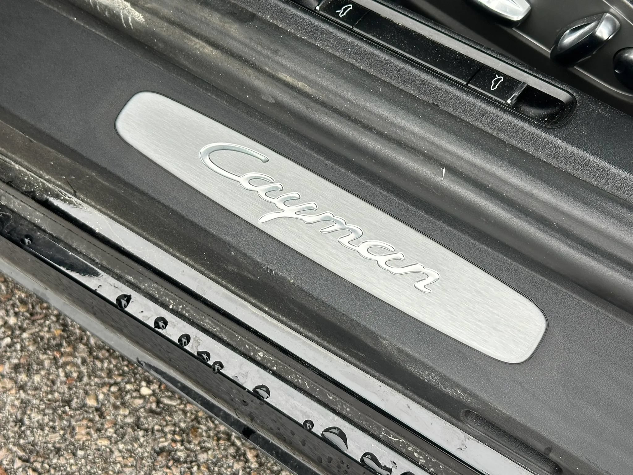 Used 2019 Porsche 718 Cayman RWD image 29