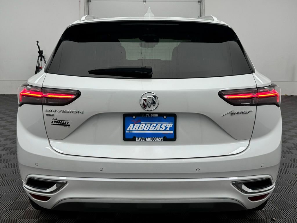 Used 2023 Buick Envision Avenir image 11