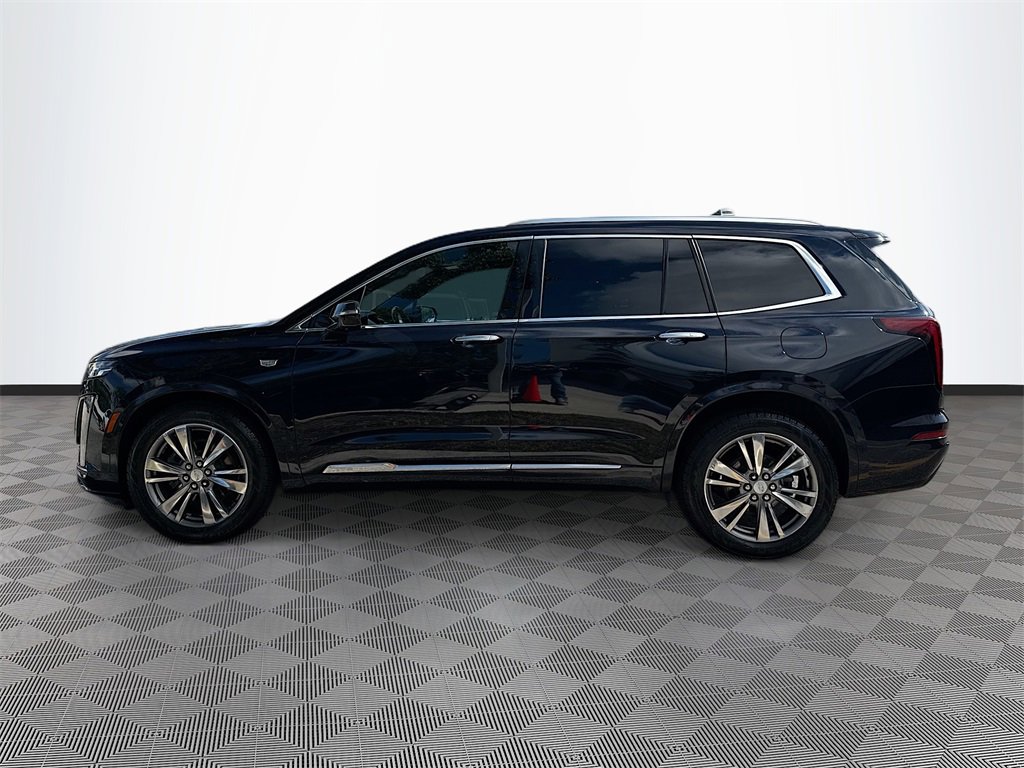 Used 2021 Cadillac XT6 Premium Luxury image 9