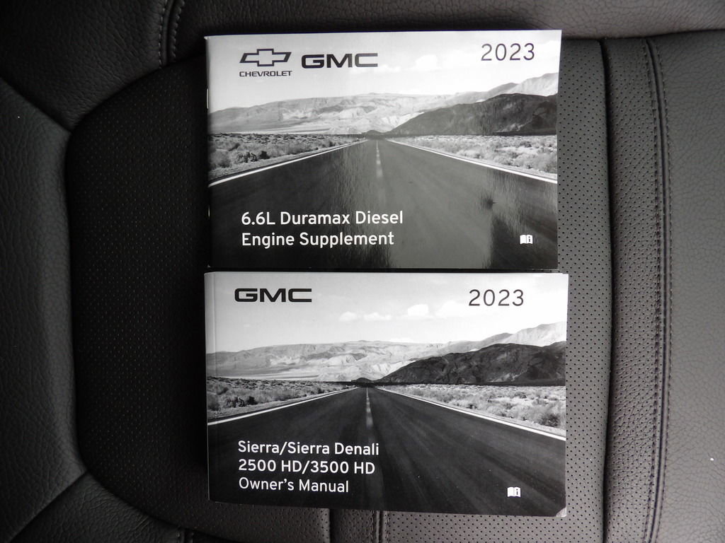 Used 2023 GMC Sierra 3500 Denali w/ Denali Ultimate Package AWD/4WD image 50