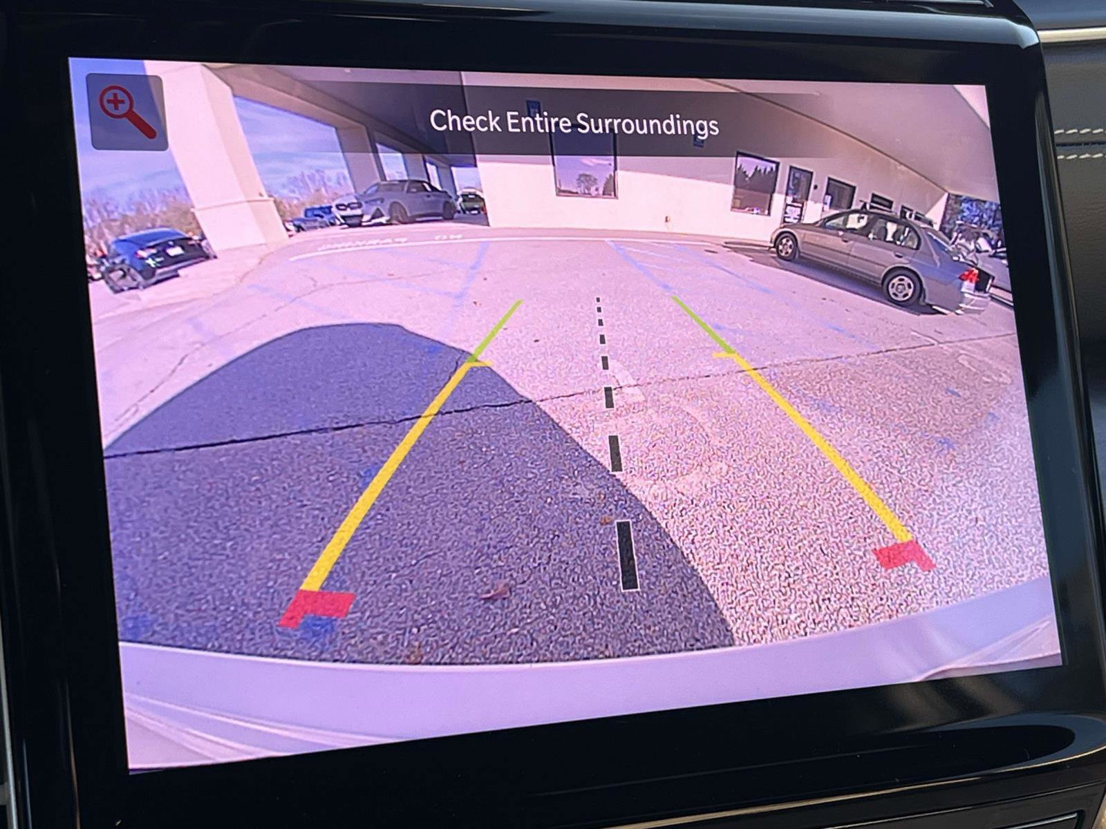 Used 2025 Jeep Grand Cherokee Limited image 32