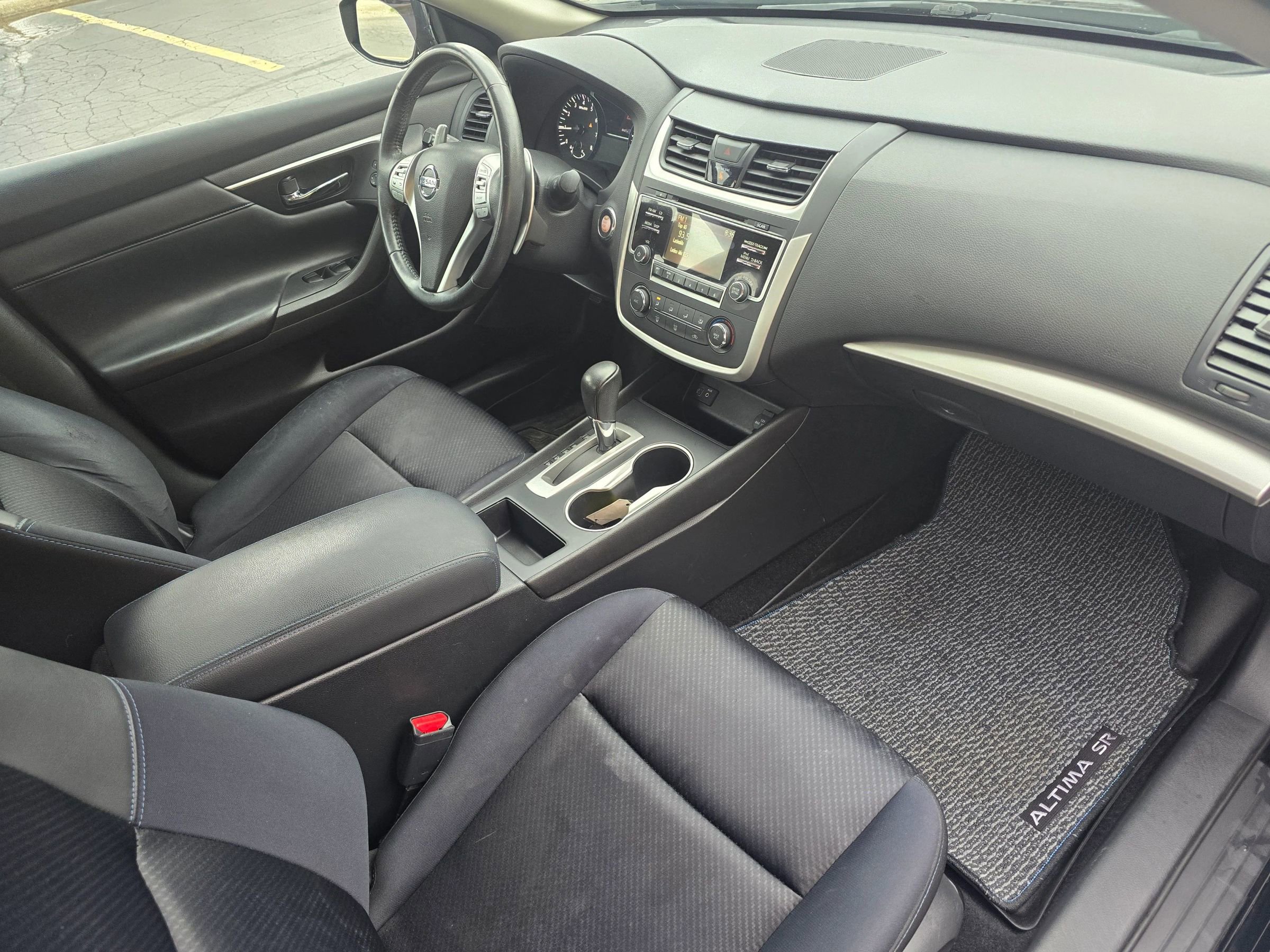 Used 2017 Nissan Altima 2.5 SR image 23