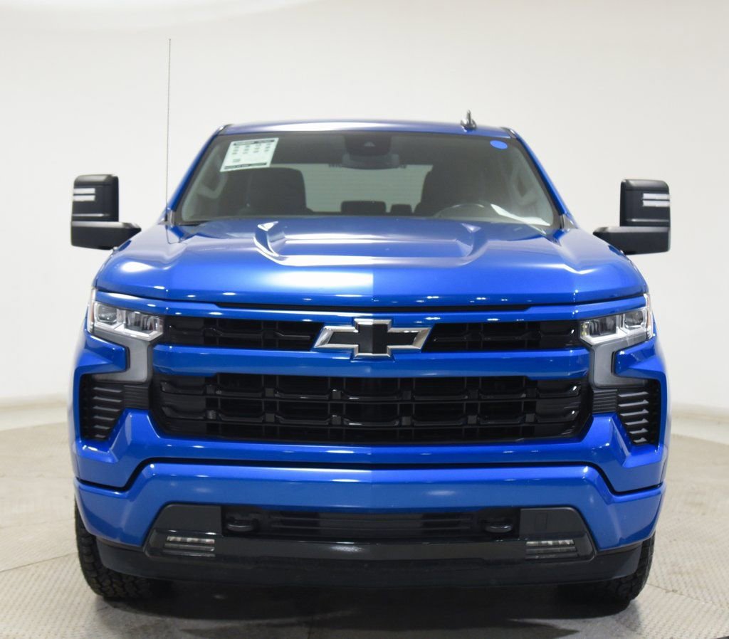 Used 2022 Chevrolet Silverado 1500 RST image 3