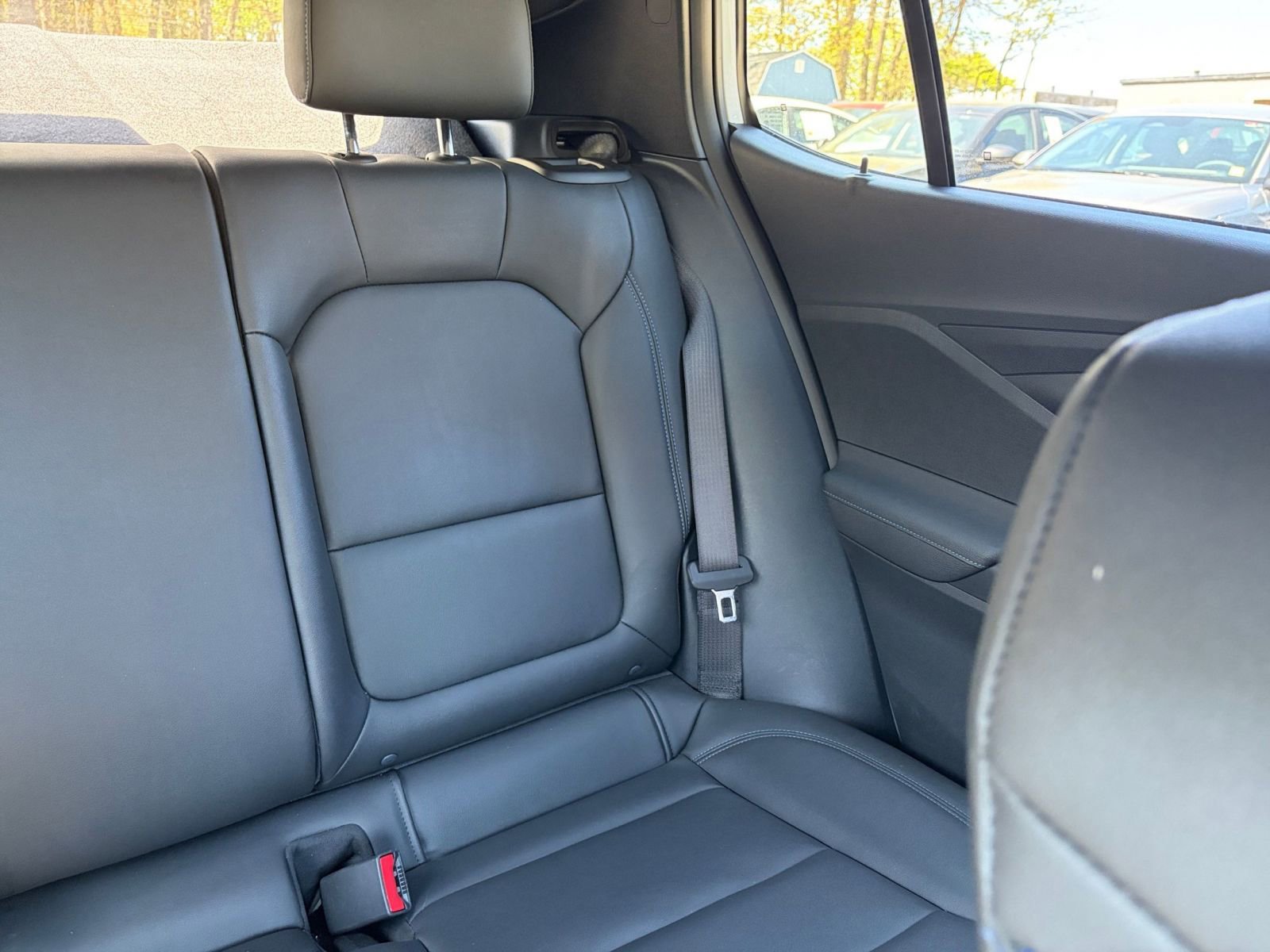 Used 2025 Buick Envista Sport Touring FWD image 36