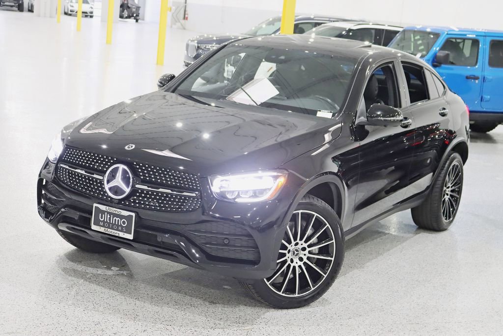Used 2022 Mercedes-Benz GLC 300 4MATIC Coupe image 5