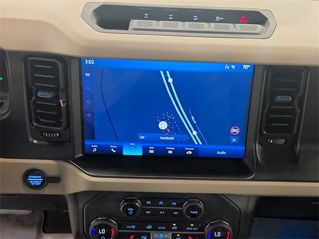 Used 2023 Ford Bronco Wildtrak image 23