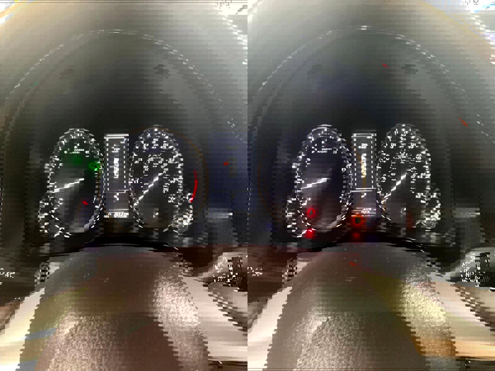 Used 2016 Lexus ES 350 w/ Navigation System Package image 25