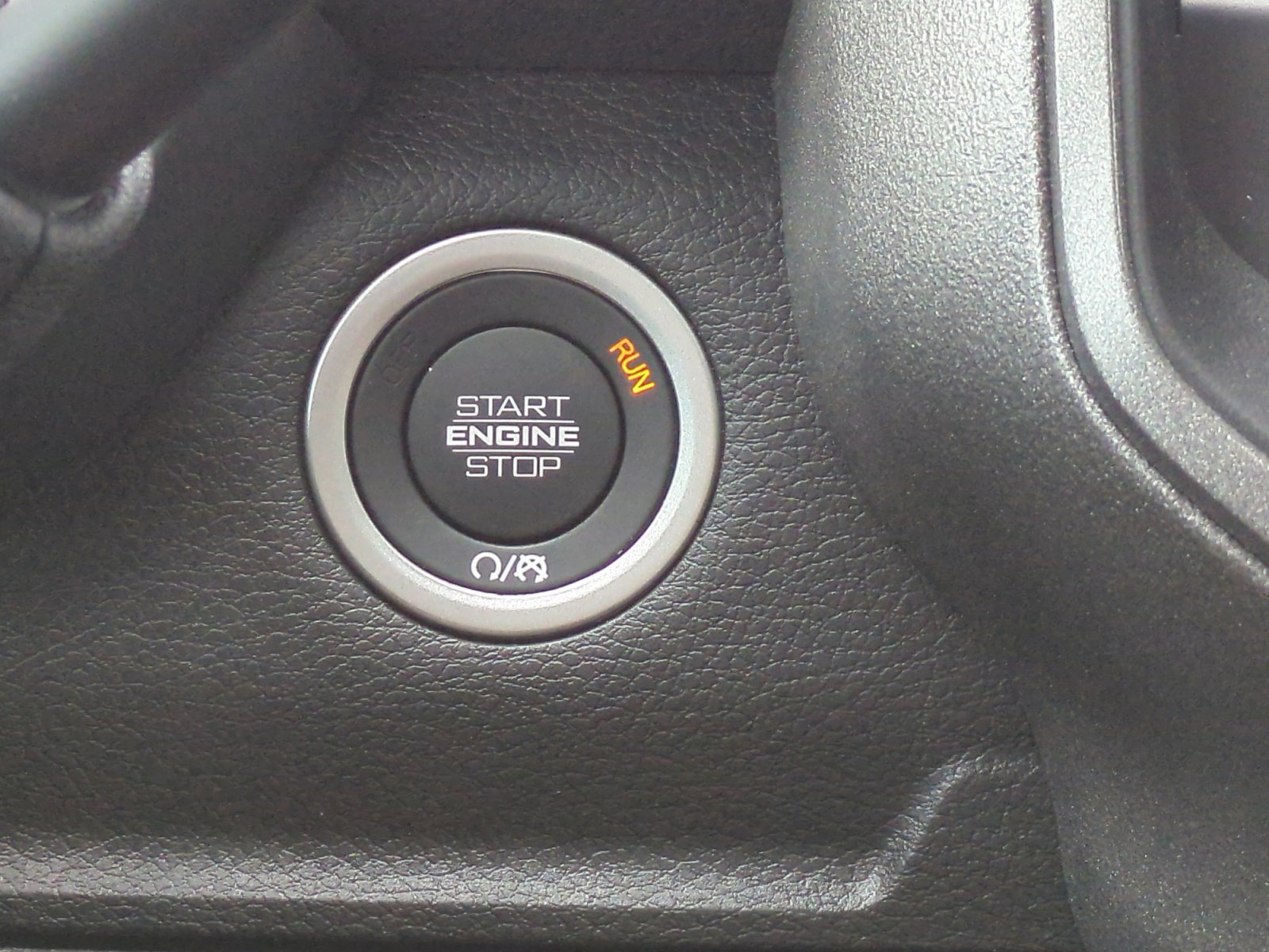 New 2025 RAM 2500 Tradesman image 30