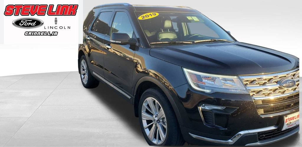 Used 2019 Ford Explorer Limited w/ Ford Safe & Smart Package AWD/4WD image 2