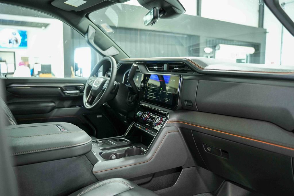 Used 2026 GMC Sierra 2500 AT4 w/ AT4 Premium Plus Package image 16