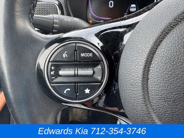 Used 2025 Kia Soul EX image 25
