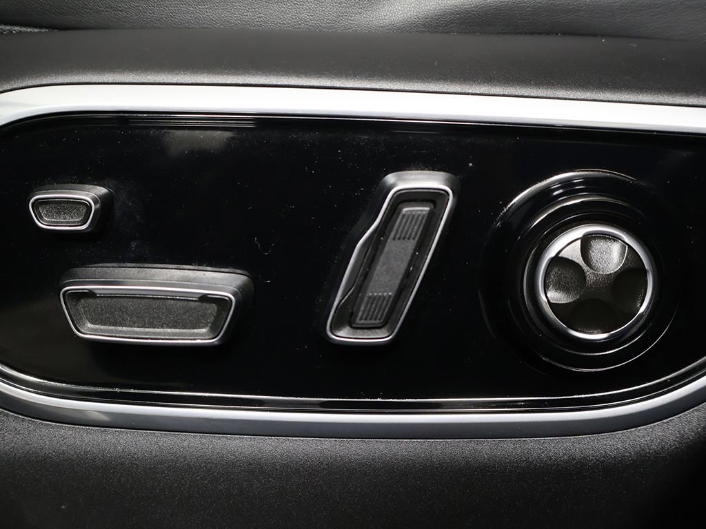 Used 2021 Jeep Grand Cherokee L Summit image 33