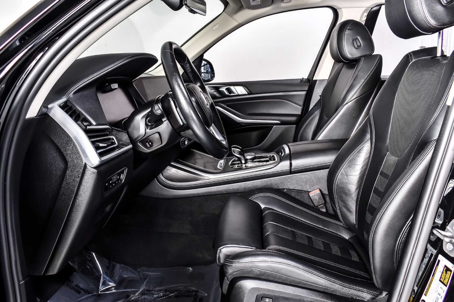 Used 2022 BMW X7 xDrive40i w/ Premium Package AWD/4WD image 14