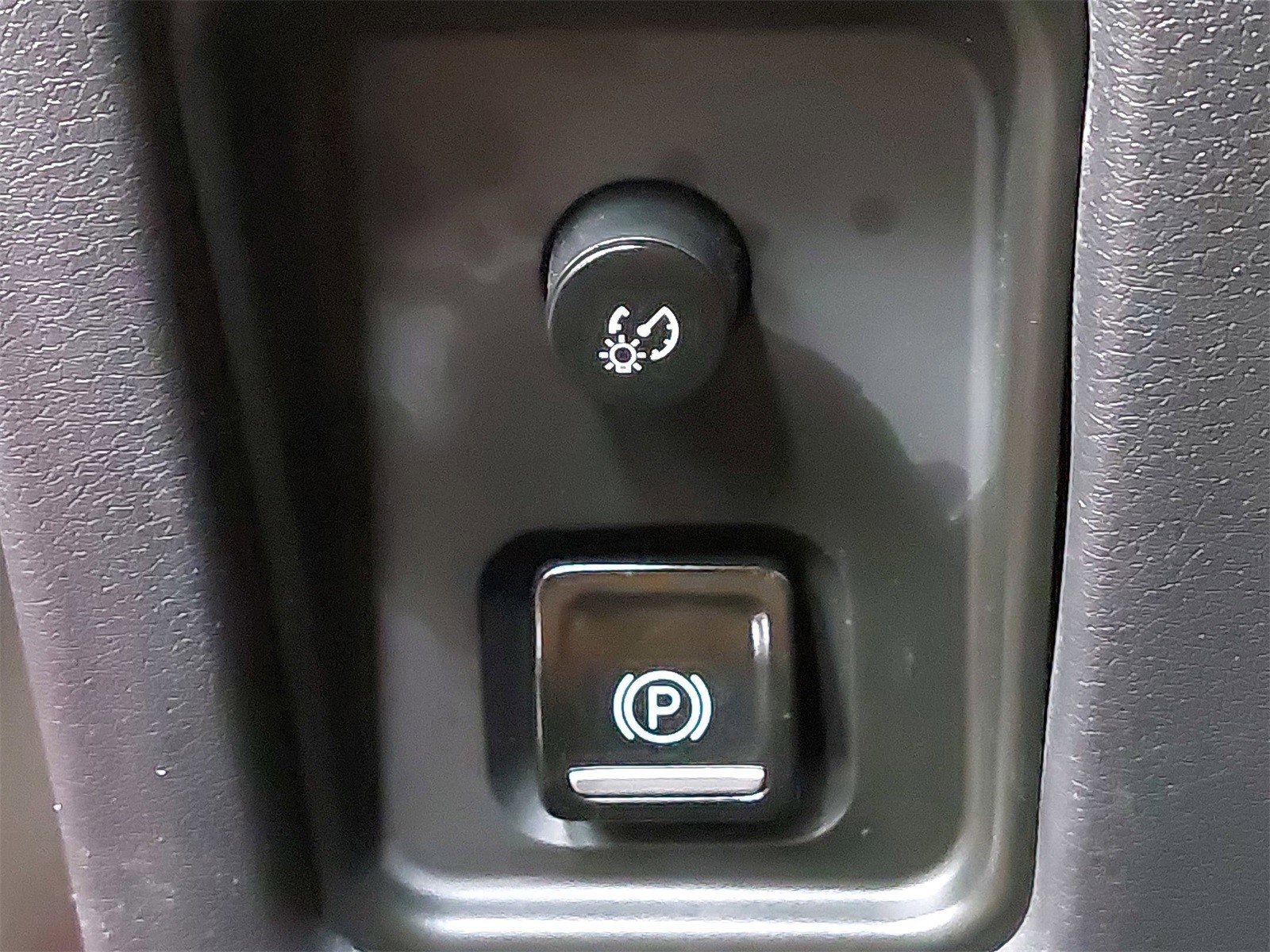 Used 2023 Chevrolet Corvette Stingray Preferred Conv w/ 2LT image 33