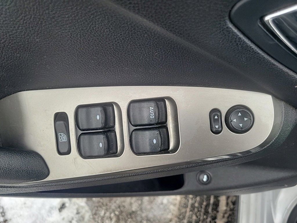 Used 2009 Pontiac G6 Base w/ Sport Package 2 image 14