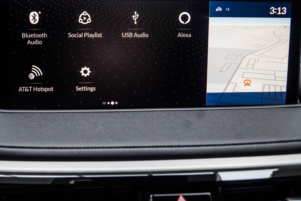 Used 2024 Acura MDX w/ Technology Package FWD image 27