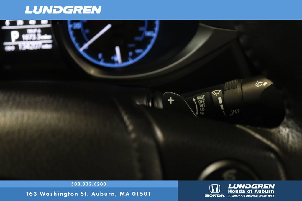 Used 2015 Toyota Corolla S FWD image 18