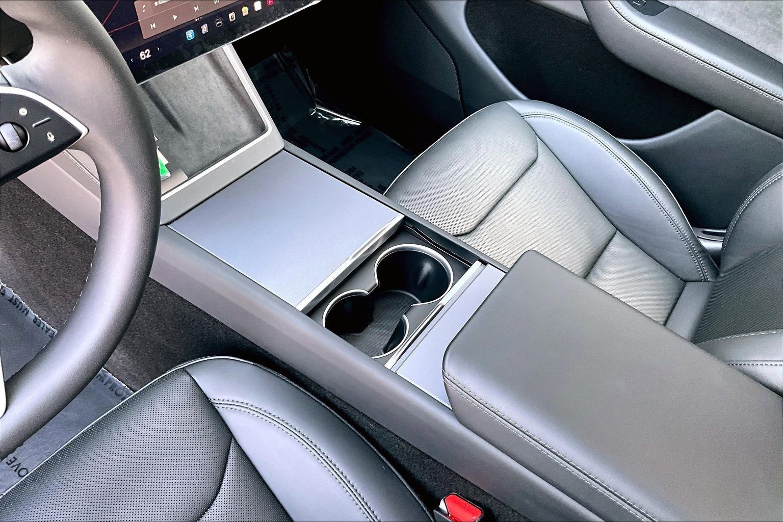 Used 2026 Tesla Model Y Long Range RWD image 16