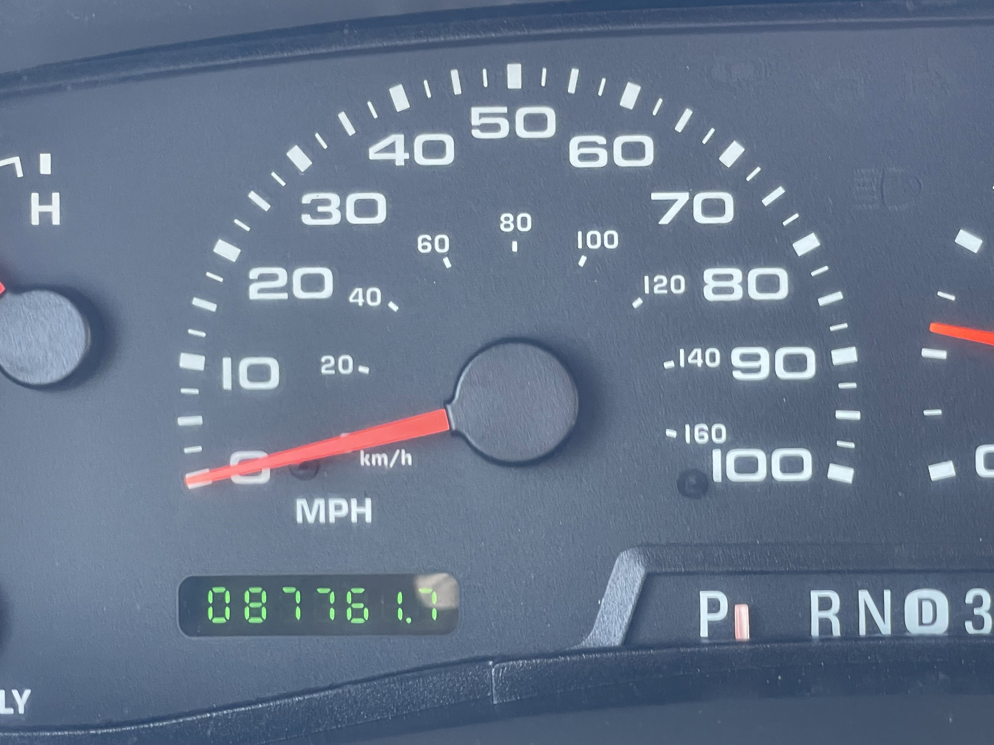 Used 2003 Ford Excursion XLT image 17